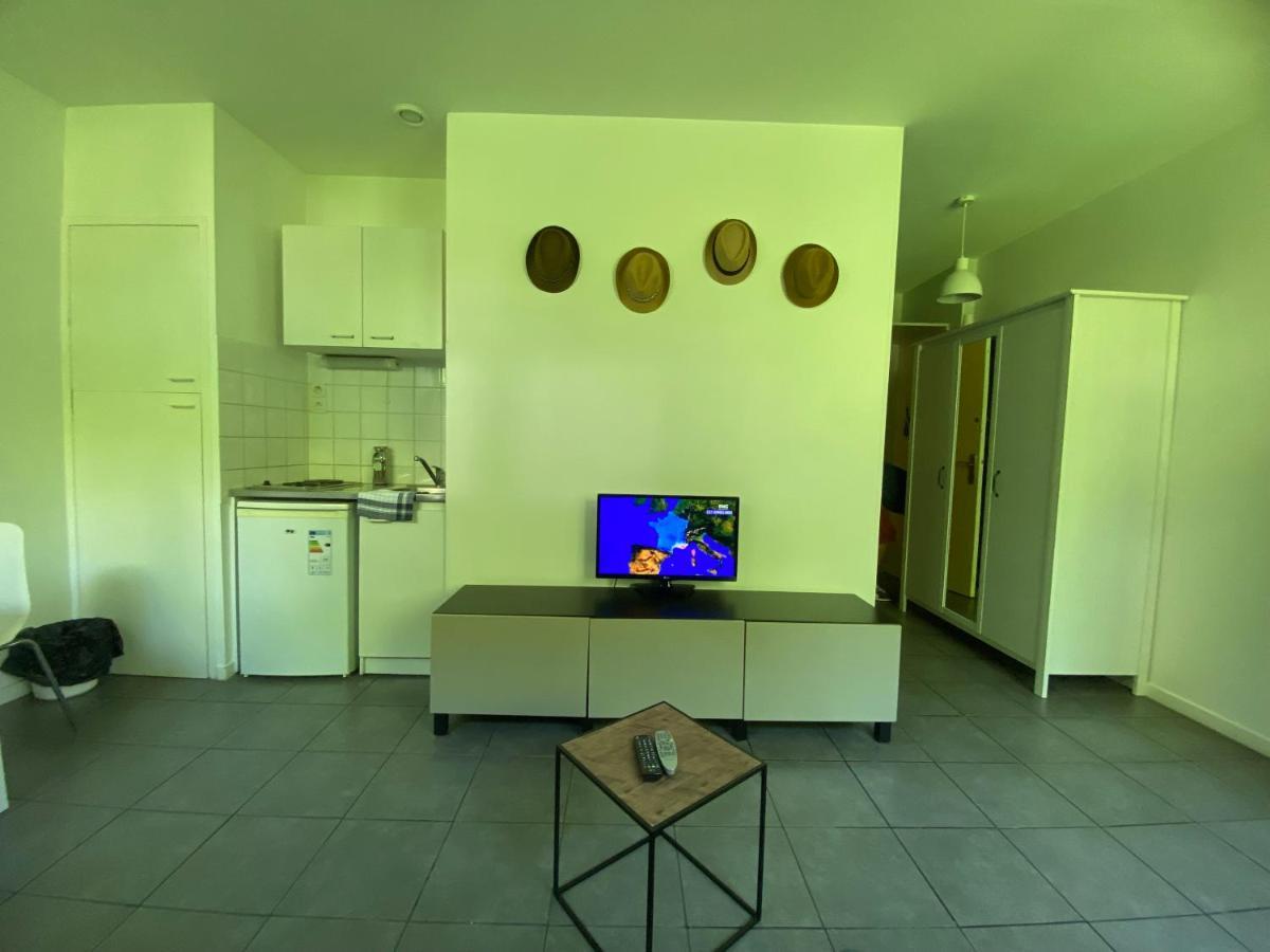 Apartmán La Paille Metz Luxembourg Parking Un-Sejour-A-Part Exteriér fotografie